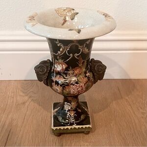 华容堂 Antique Chinese Porcelain Hand Painted Black Vase Peony‎ & Brass Goat Heads